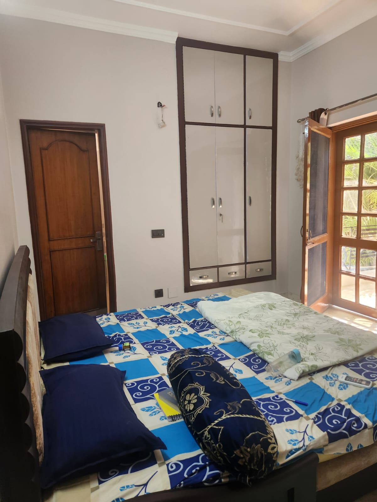 SECTOR 22 NOIDA RESIDENTIAL KOTHI