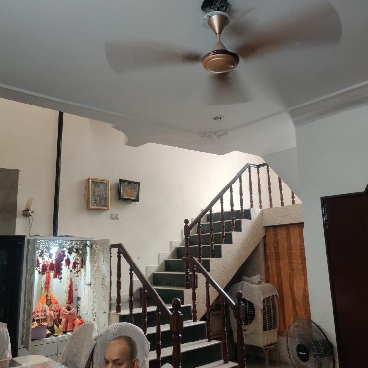 LUXURY RESIENTIAL PROPERTIES DUPLEX HOUSE SEC 41 NOIDA