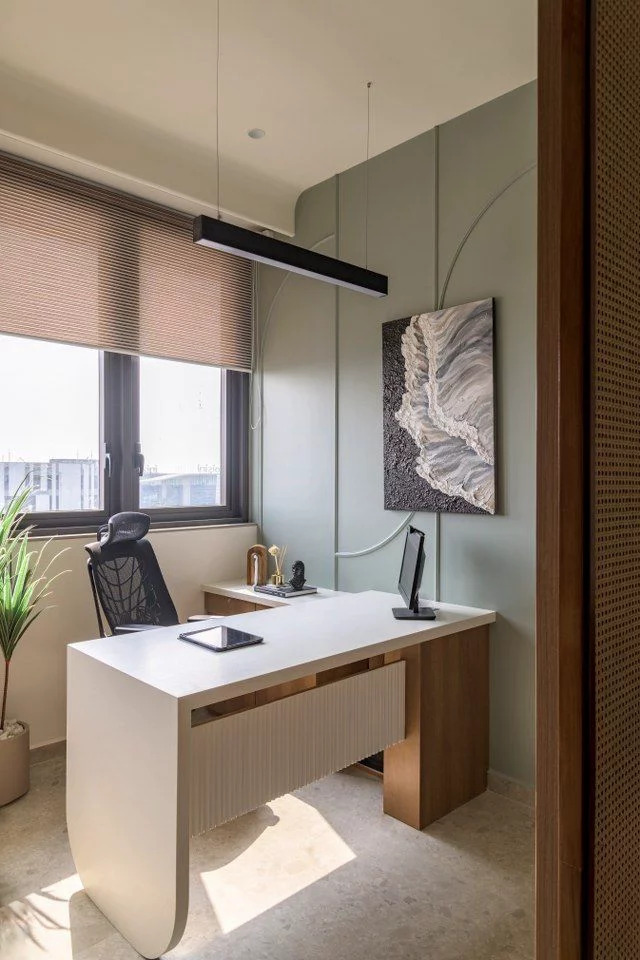 Premium Office Space Building for Rent Near Metro Station - Photo 4