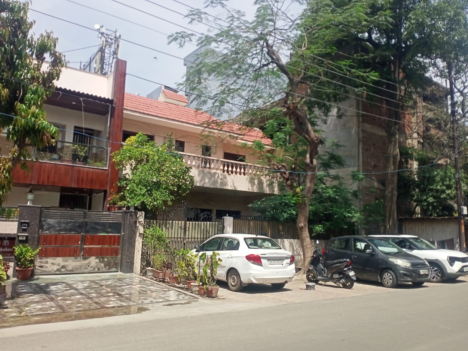 RESIDENTIAL PROPERTY UNDER 10.25 CRORE IN SECTOR 47 NOIDA - Photo 5