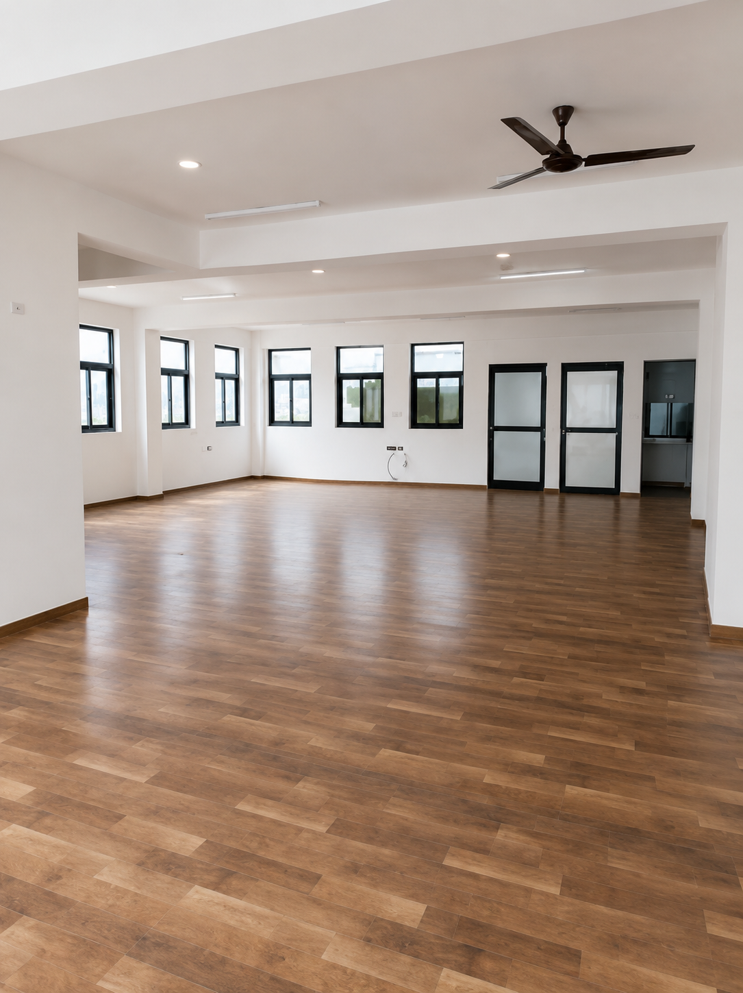 FOR SALE 800 MTR BUILDING IN SECTOR - 88 NOIDA - Photo 3