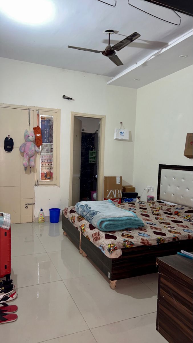 House for Sale in Sector 41 Noida - Photo 2