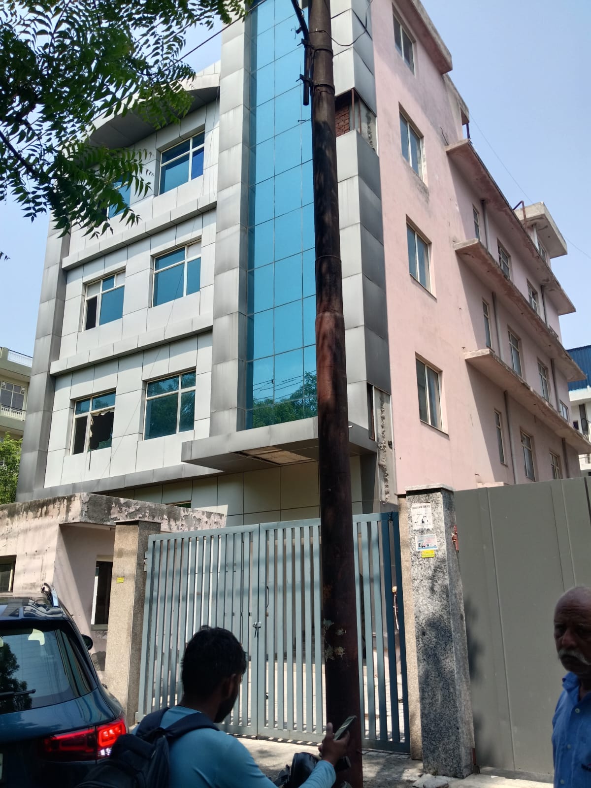 Newly Constructed 450 Mtr. Industrial Building | Sector 88 Noida