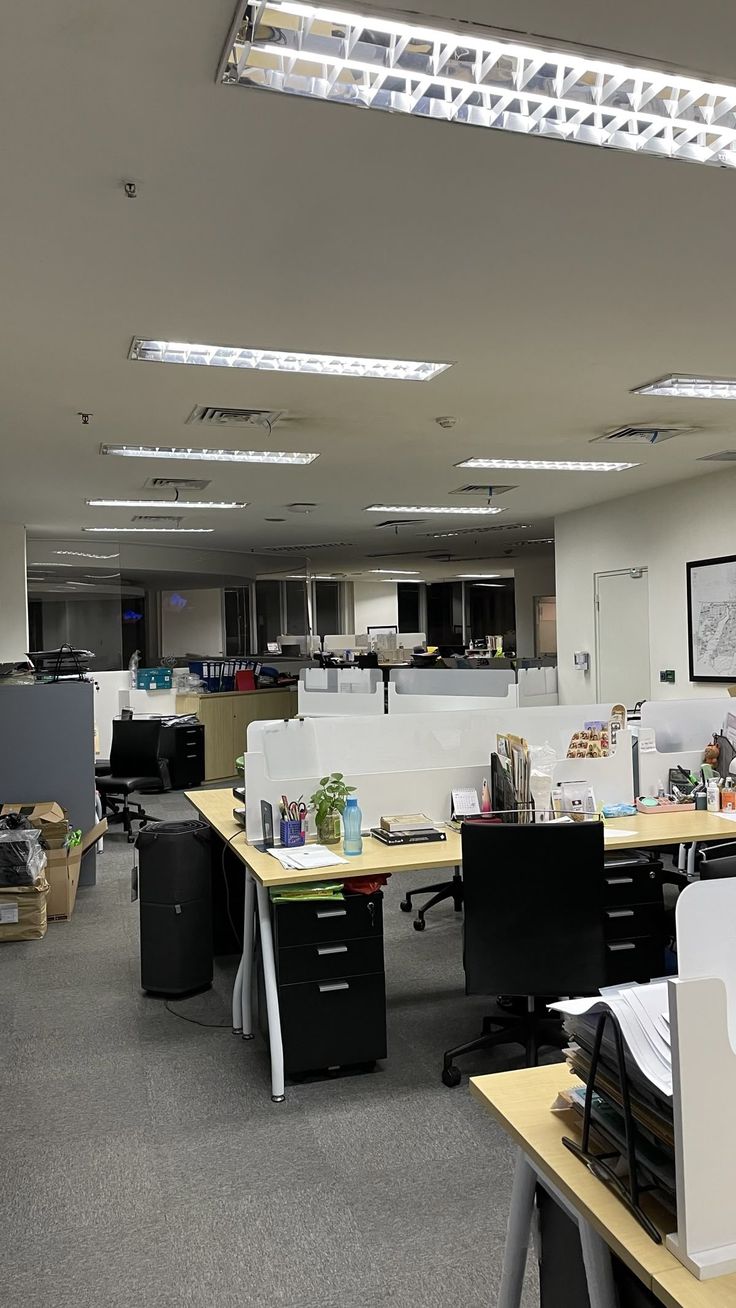 OFFICE SPACE FOR RENT IN NOIDA - Photo 4
