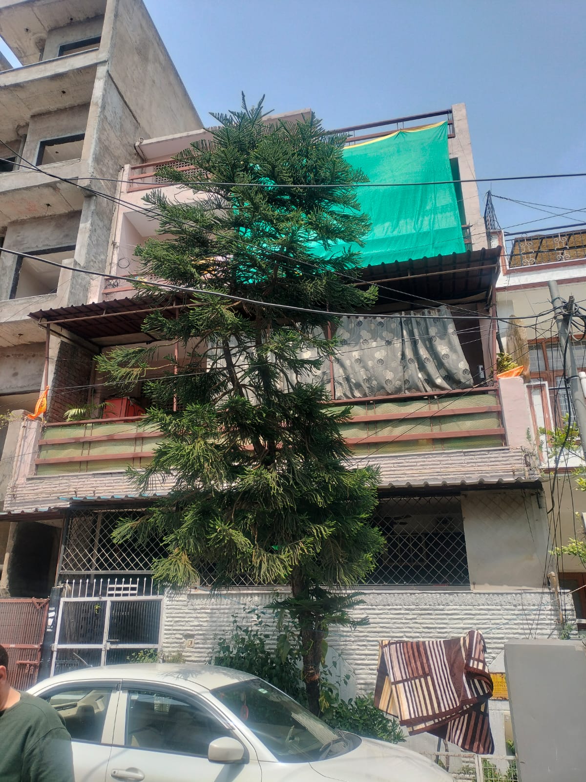 Gated Residential Kothi For Sale in Sector- 19 Noida